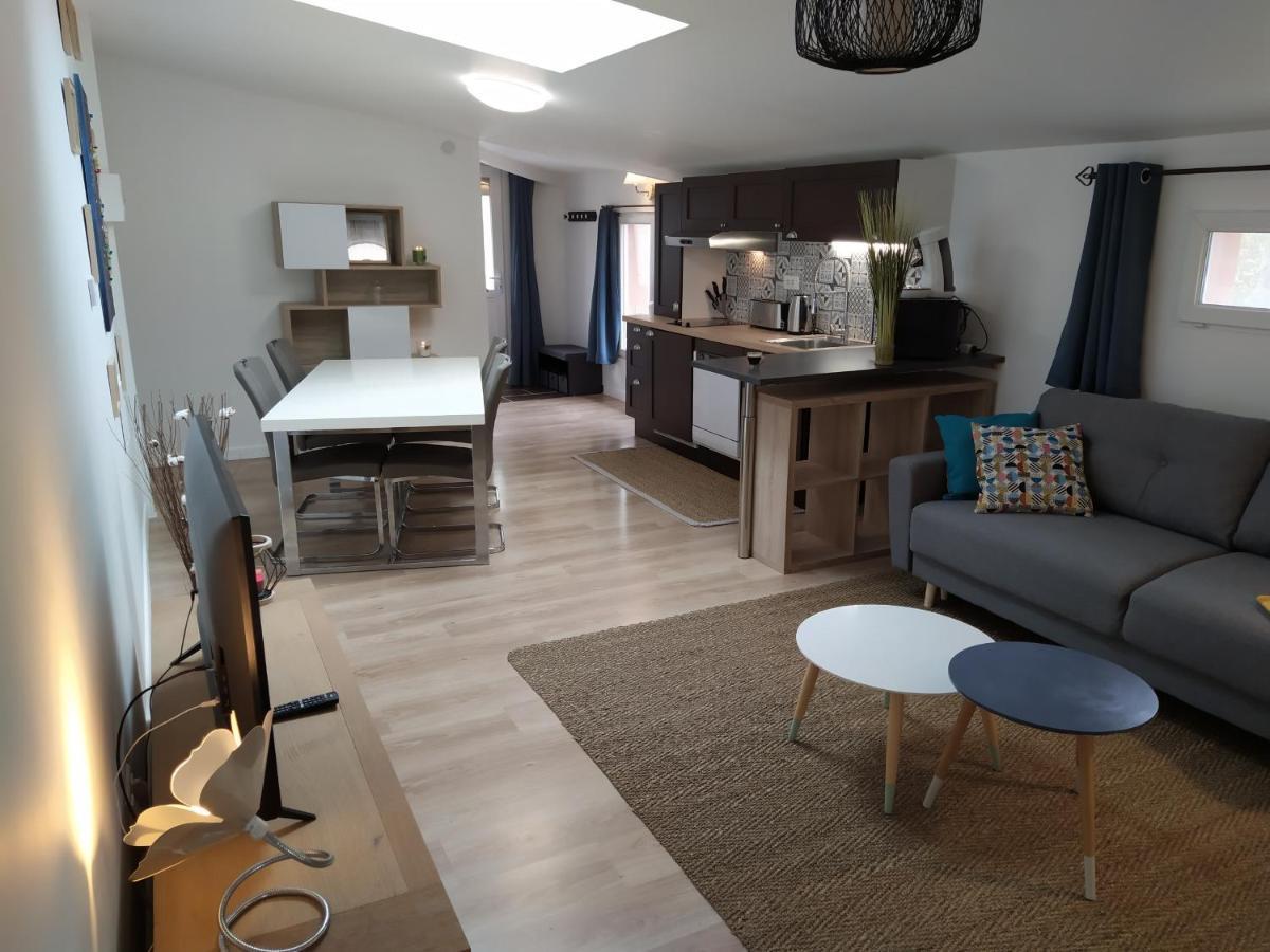 La Perle Du 58 - T2 Parking Wifi Terrasse Clim Appartement Rodez Buitenkant foto