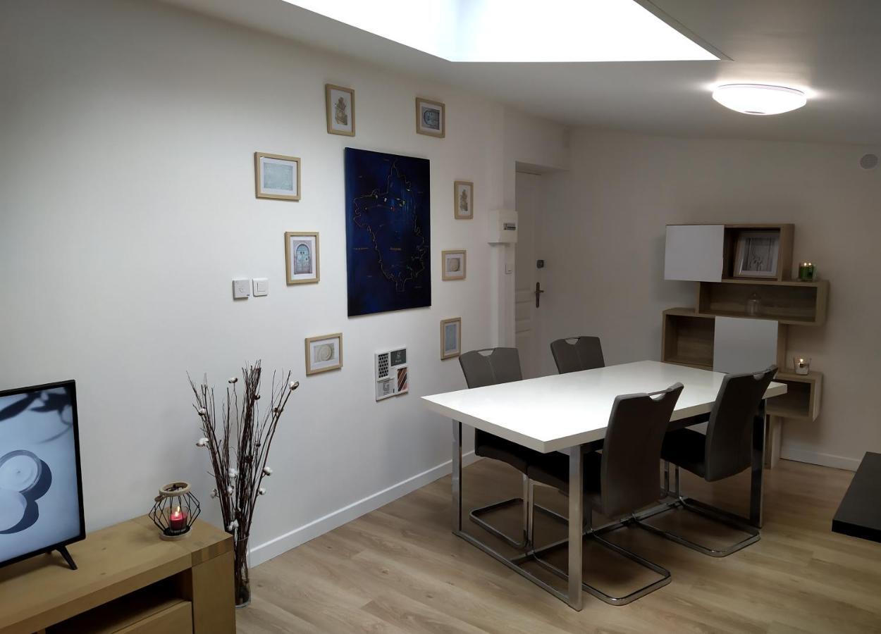 La Perle Du 58 - T2 Parking Wifi Terrasse Clim Appartement Rodez Buitenkant foto